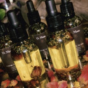 Cosmic Womb Oil